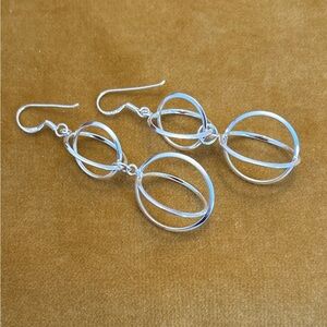 Silver Entwined Circles Earrings